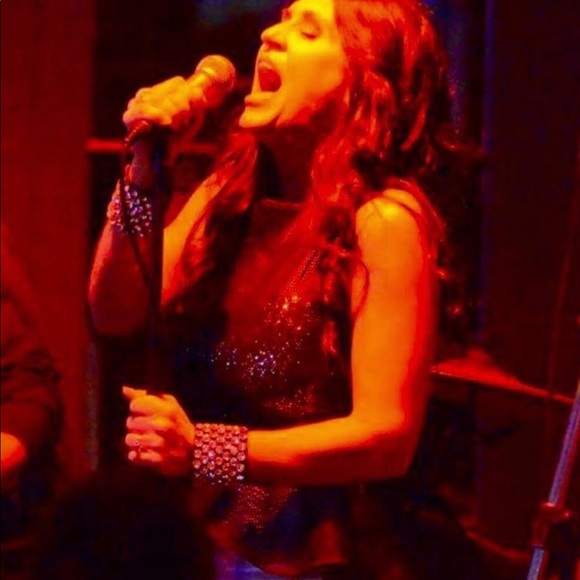 Meet your Posher, Hanna - Picture 3 of 5